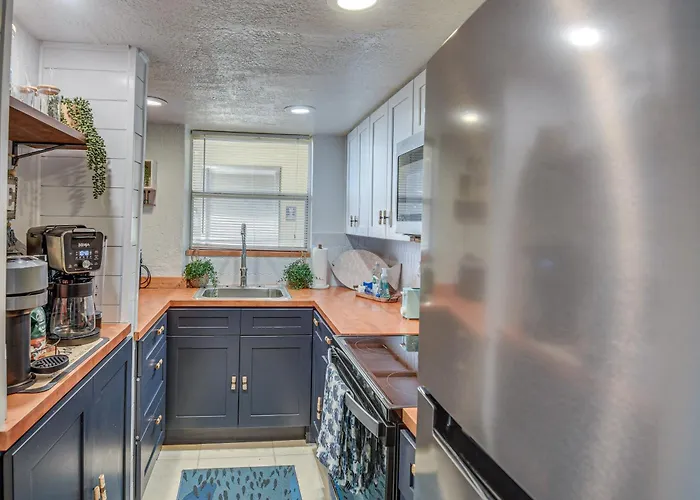 Top-Floor Beach Condo With 2 Oceanfront Balconies!