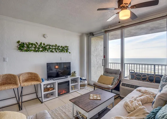 Top-Floor Beach Condo With 2 Oceanfront Balconies!